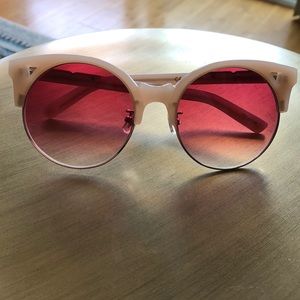 NWOT Pared rose colored sunglasses